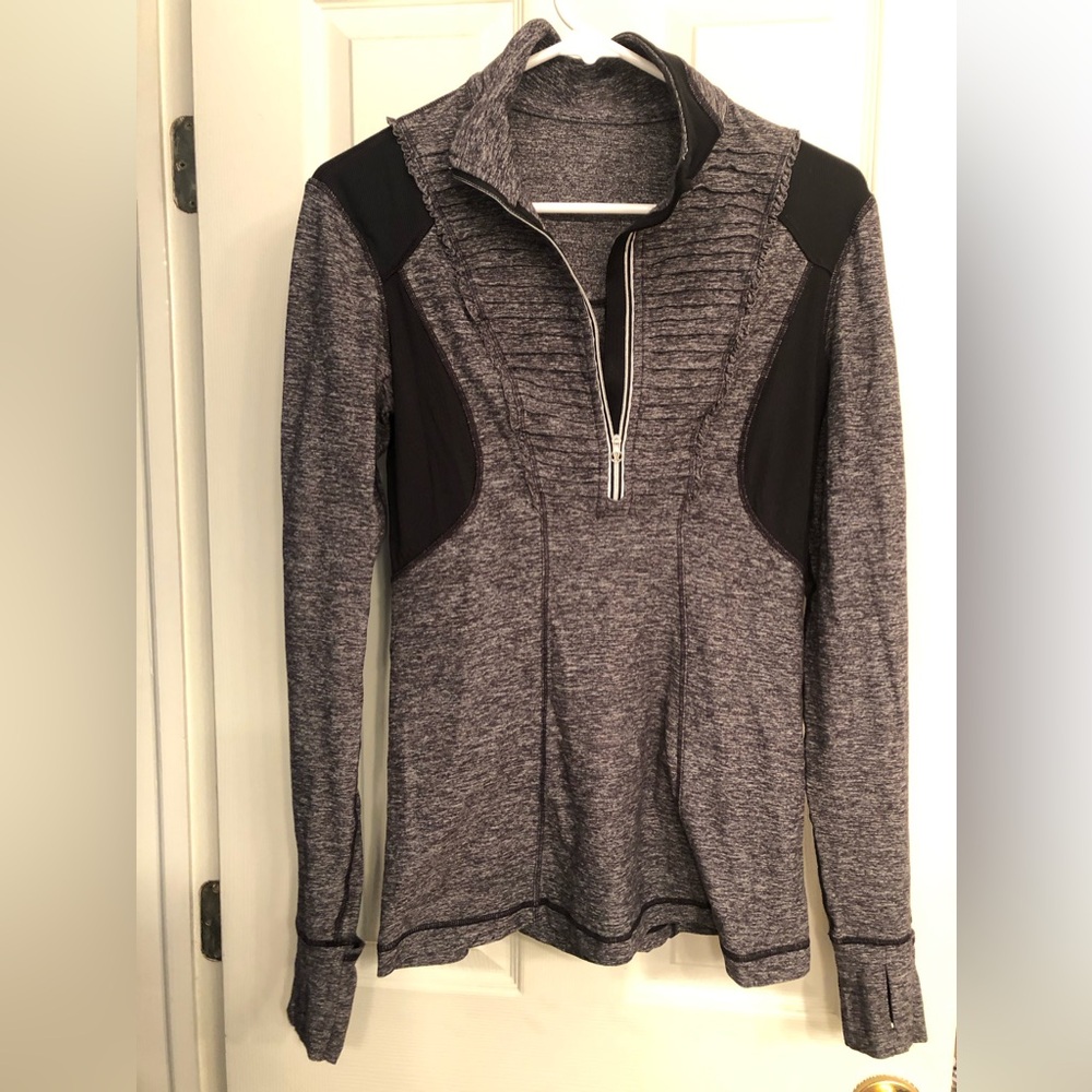 Women’s Lululemon 1/4 Zip pullover